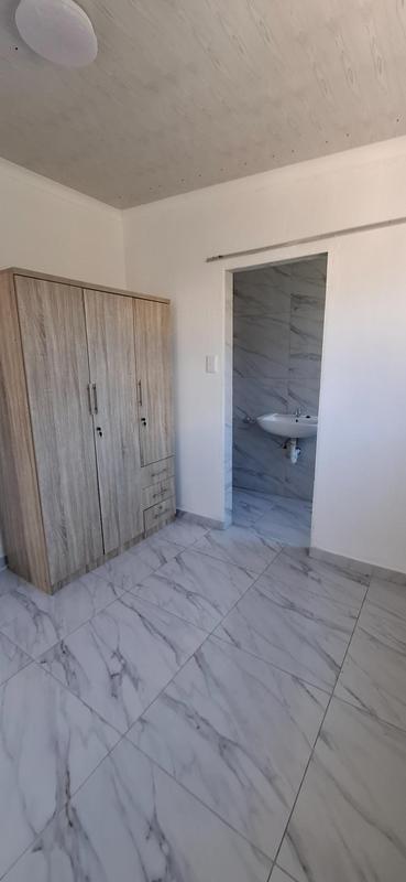 1 Bedroom Property for Sale in Ruyterwacht Western Cape